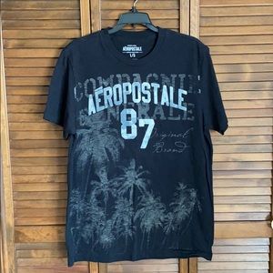 Black Aeropostale tshirt